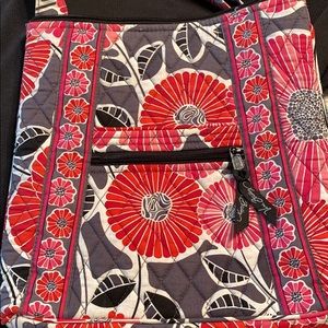 Vera Bradley Crossbody Purse like new
